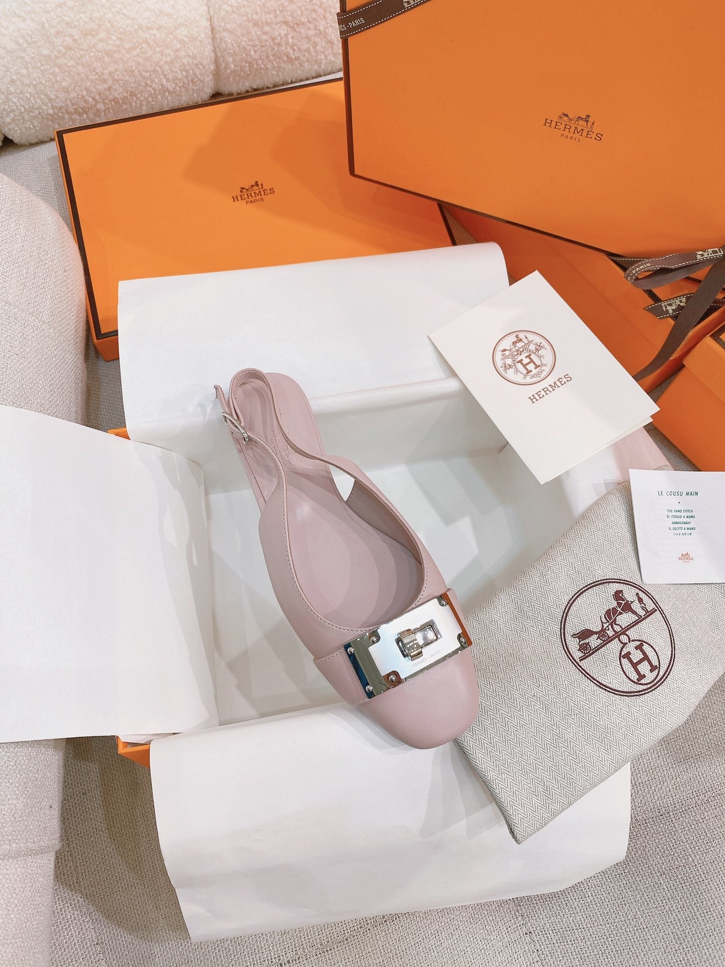 HM 26S INNOCENTE SLINGBACK IN LIGHT PINK CALFSKIN SILVER HARDWARE