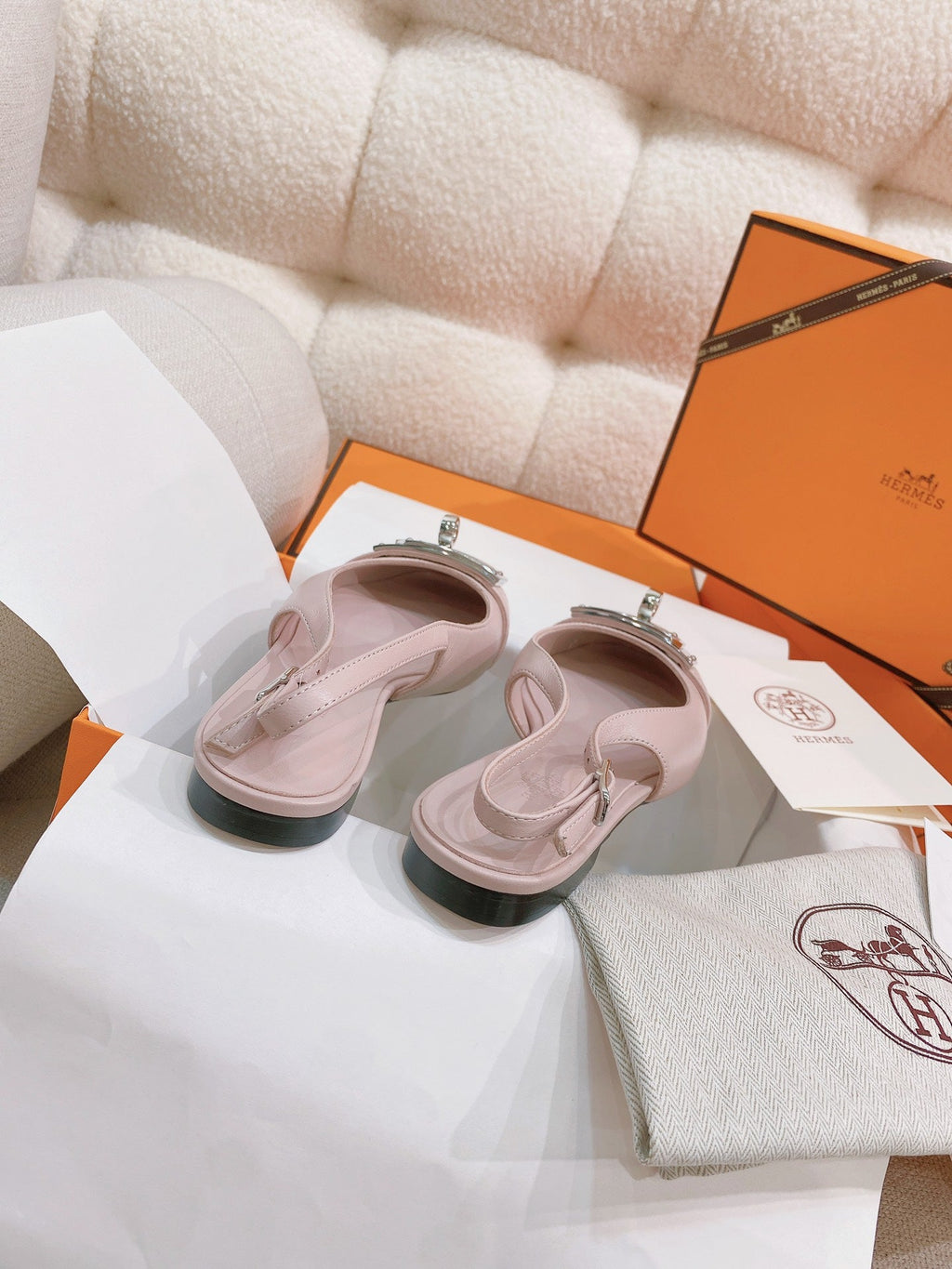 HM 26S INNOCENTE SLINGBACK IN LIGHT PINK CALFSKIN SILVER HARDWARE