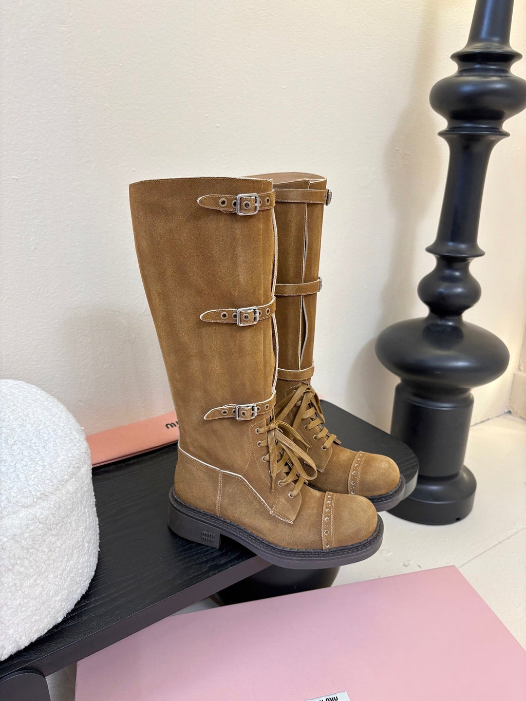 MIUMIU 25S ARMY BOOTS IN BROWN SUEDE