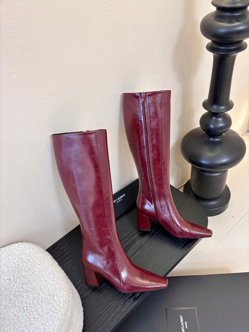 YSL 26S KNEE-HIGH HEELED BOOTS IN DARK RED SHINY CALFSKIN