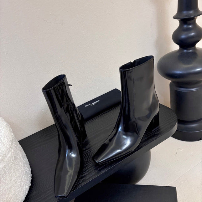 YSL 26S HEELED ANKLE BOOTS IN BLACK SHINY CALFSKIN