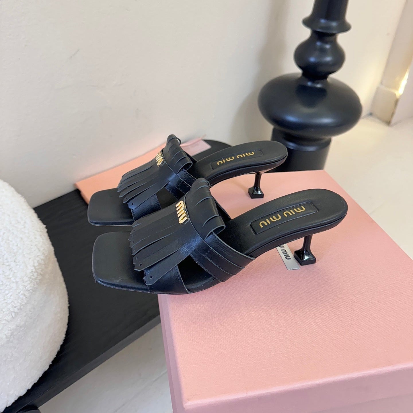 MIUMIU 26S HIGH-HEEL SANDALS 40MM IN BLACK CALFSKIN