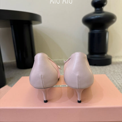 MIUMIU 26S HIGH-HEEL IN LIGHT PINK MESH AND LAMBSKIN WITH BOW