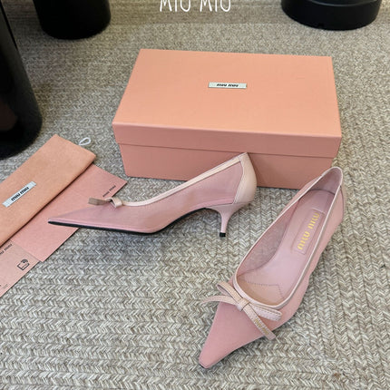 MIUMIU 26S HIGH-HEEL IN LIGHT PINK MESH AND LAMBSKIN WITH BOW