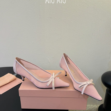 MIUMIU 26S HIGH-HEEL IN LIGHT PINK MESH AND LAMBSKIN WITH BOW