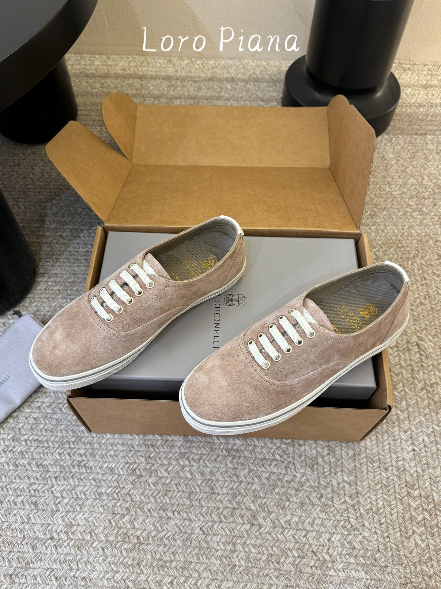 LP 26S LACE-UP SNEAKERS IN LIGHT BROWN SUEDE