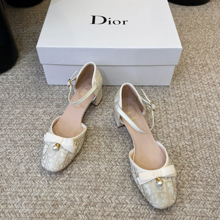 DIOR 26S HEEL ANKLE STRAP PUMPS IN BEIGE DIOR OBLIQUE EMBROIDERED CANVAS WITH BOW