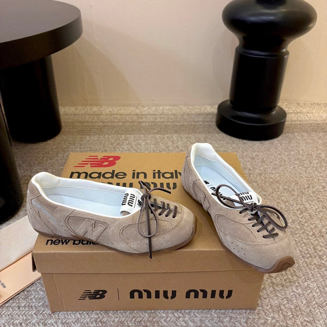 MIUMIU 26S LACE-UP BALLET IN BEIGE SUEDE