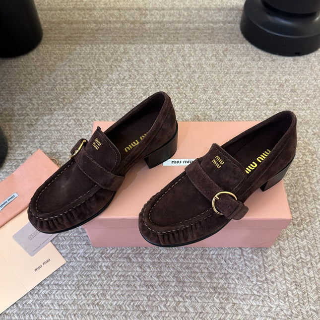 MIUMIU 26S HEEL LOAFERS 50 MM IN DARK BROWN SUEDE