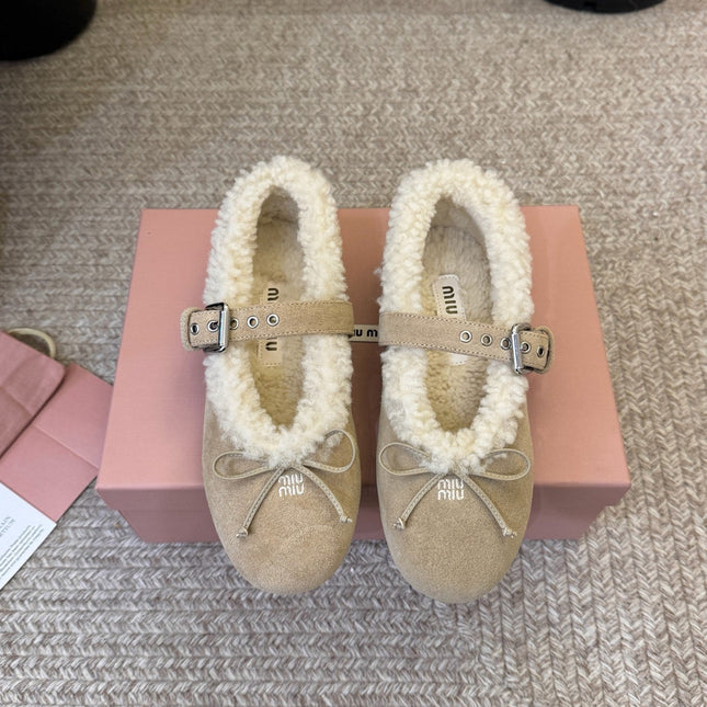 MIUMIU 26S SHEARLING-LINED MARY JANE IN BEIGE SUEDE