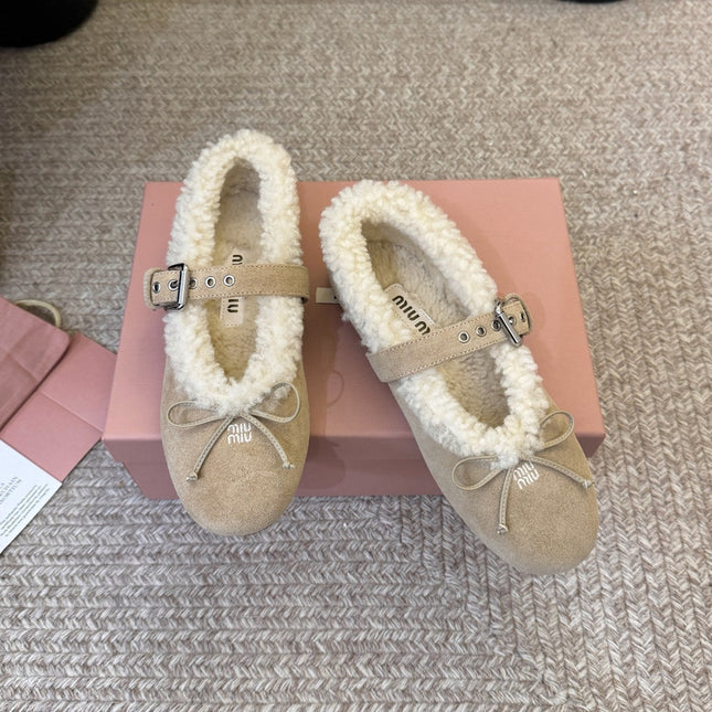 MIUMIU 26S SHEARLING-LINED MARY JANE IN BEIGE SUEDE