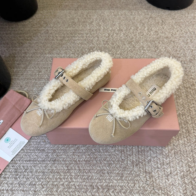 MIUMIU 26S SHEARLING-LINED MARY JANE IN BEIGE SUEDE