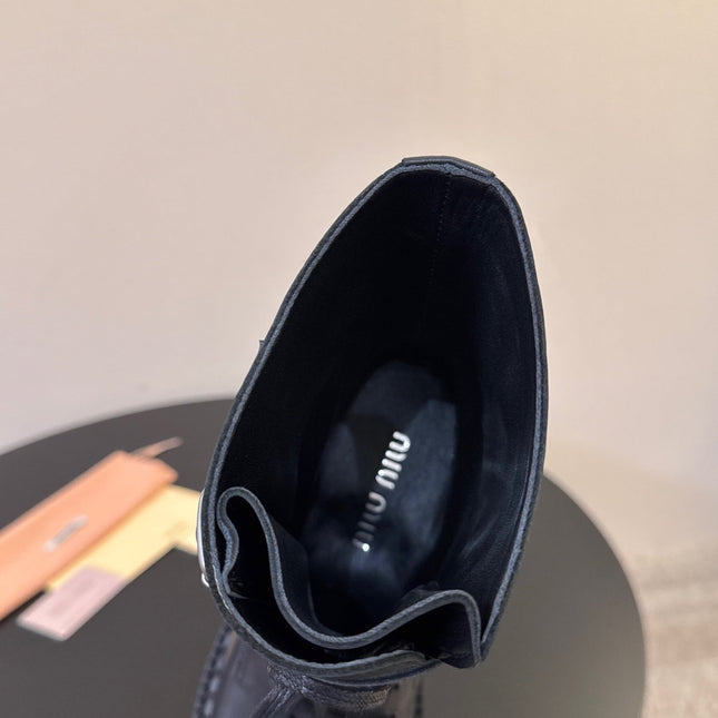 MIUMIU 26S LACE-UP ANKLE BOOTS IN BLACK CALFSKIN