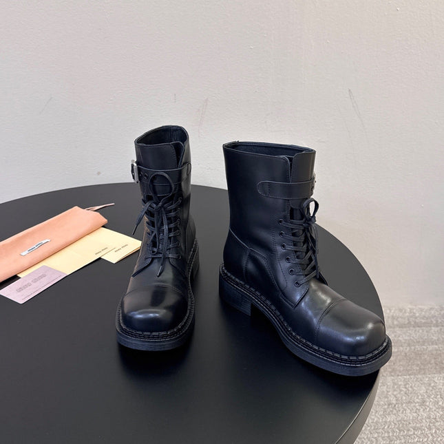 MIUMIU 26S LACE-UP ANKLE BOOTS IN BLACK CALFSKIN