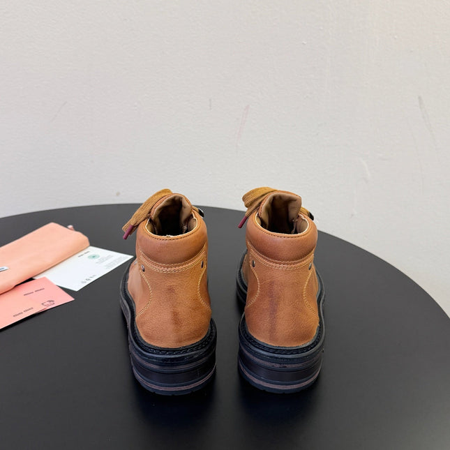 MIUMIU 26S ANKLE MOUNTAIN BOOTS IN CAMEL BROWN CALFSKIN