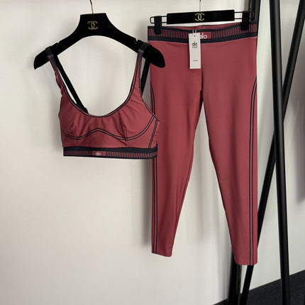 ALO 26S BAND SPORTS BRA & HIGH-WAIST LEGGINGS SET 252