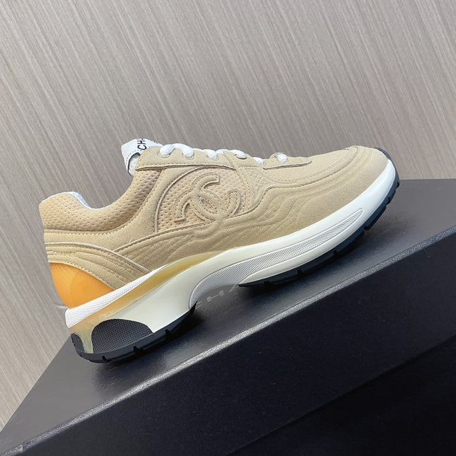 CHANEL 26S SNEAKER 35 MM IN BEIGE MESH AND CALFSKIN LOW TOP