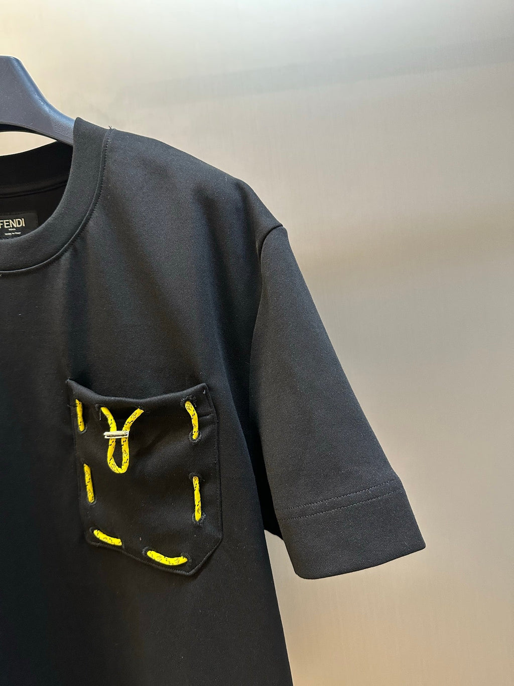 FENDI 26S SHORT SLEEVE T-SHIRT 074
