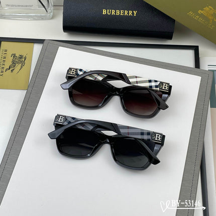 BURBERRY 26S CAT EYE FRAME IN ACETATE 427840