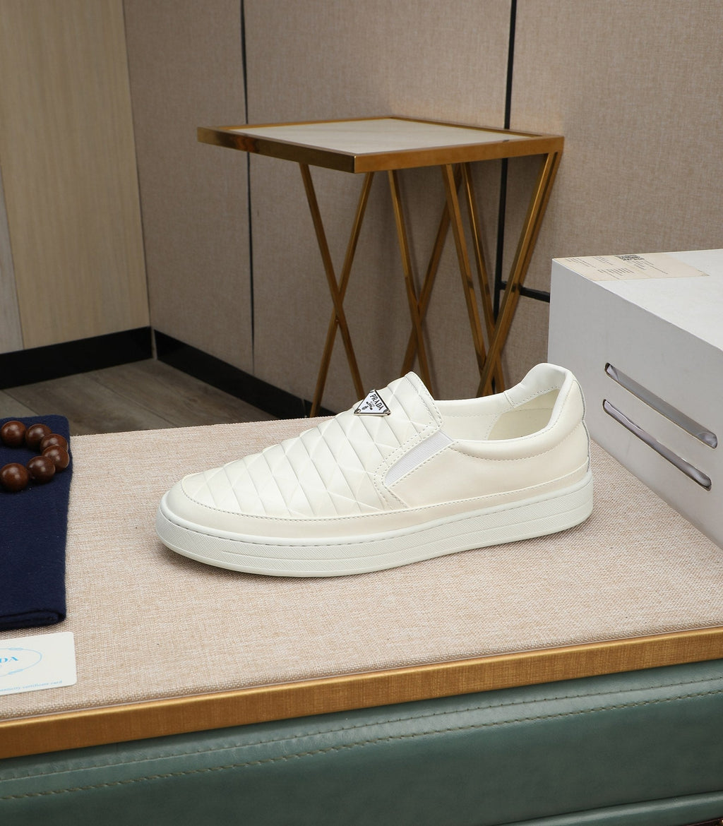 PRA LOAFER IN BEIGE CREAM EMBOSSED CALFSKIN