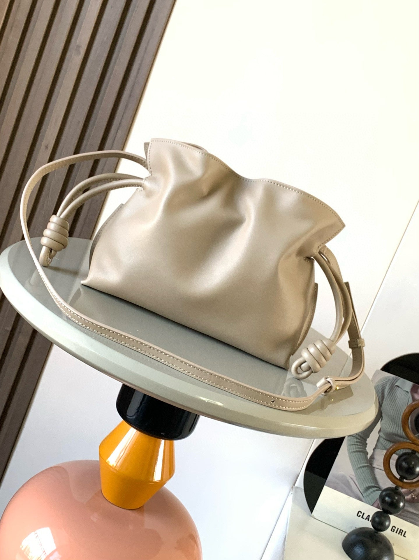 LOEWE FLAMENCO CLUTCH BAG 23 IN BEIGE CALFSKIN