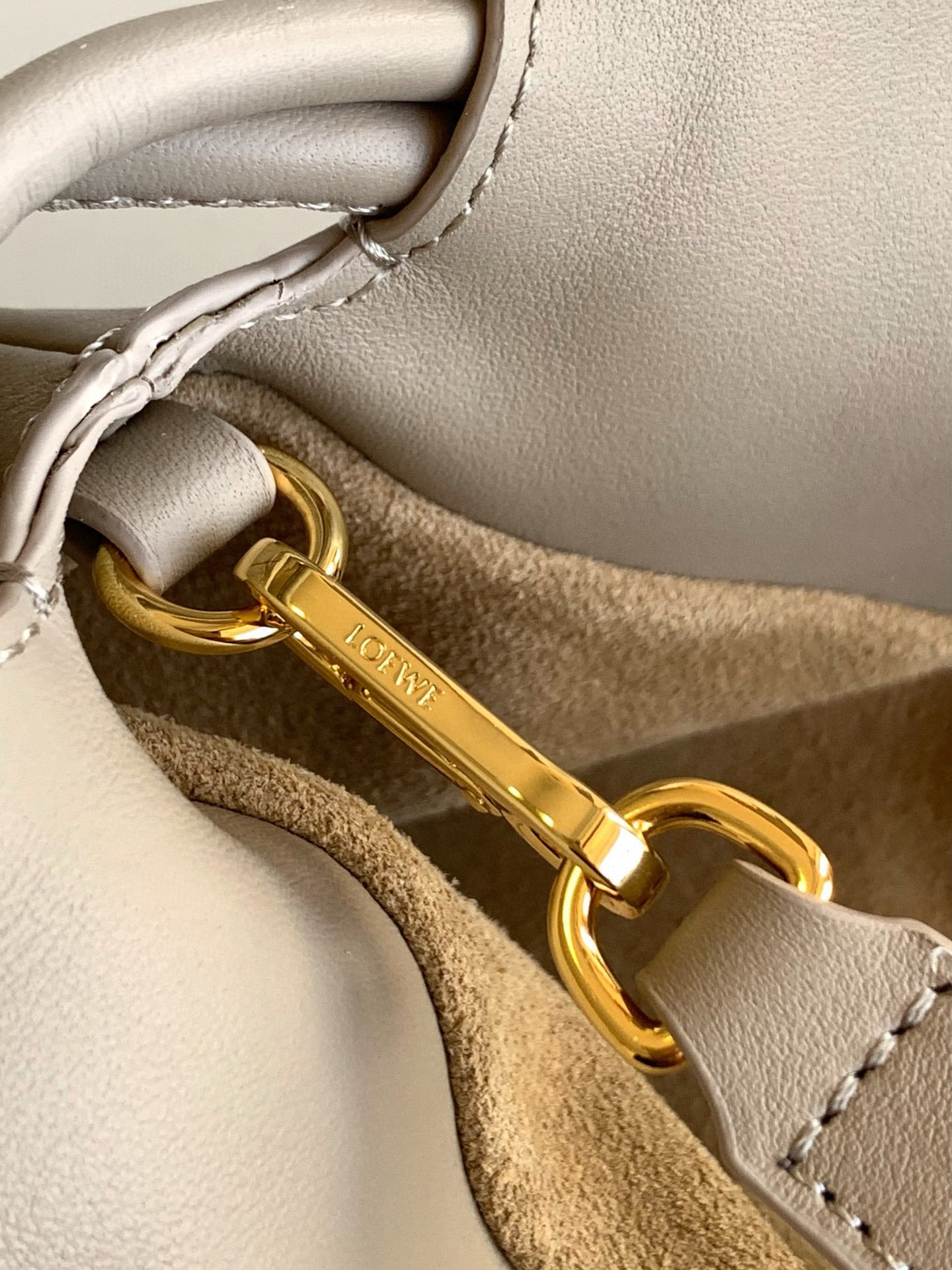 LOEWE FLAMENCO CLUTCH BAG 23 IN BEIGE CALFSKIN