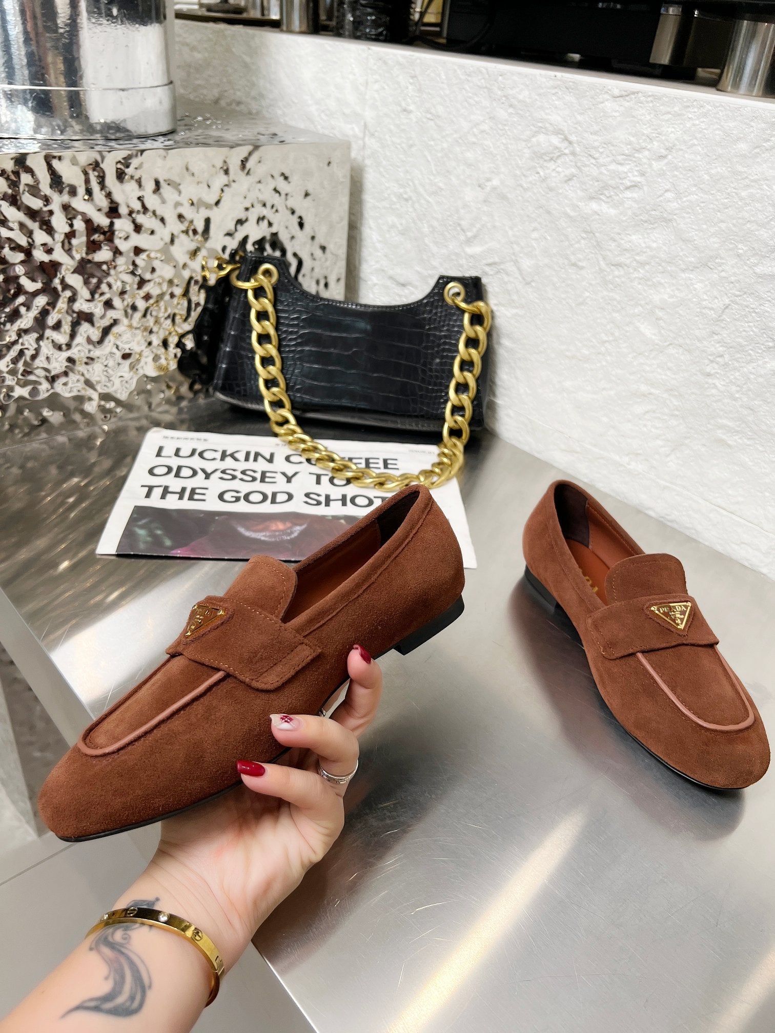 PRADA 26S CLASSIC LOAFERS IN CHOCOLATE BROWN LOGO SUEDE