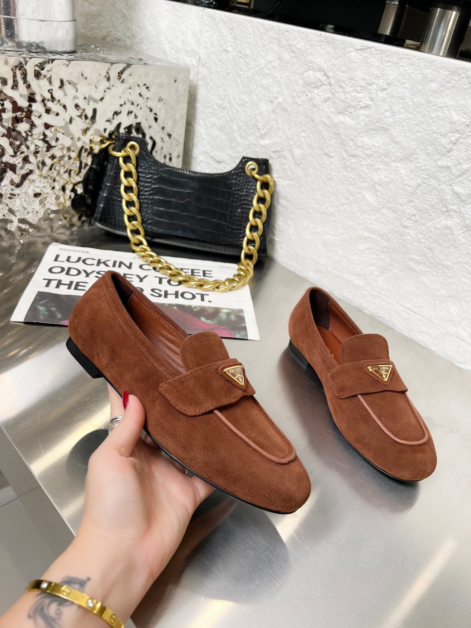 PRADA 26S CLASSIC LOAFERS IN CHOCOLATE BROWN LOGO SUEDE