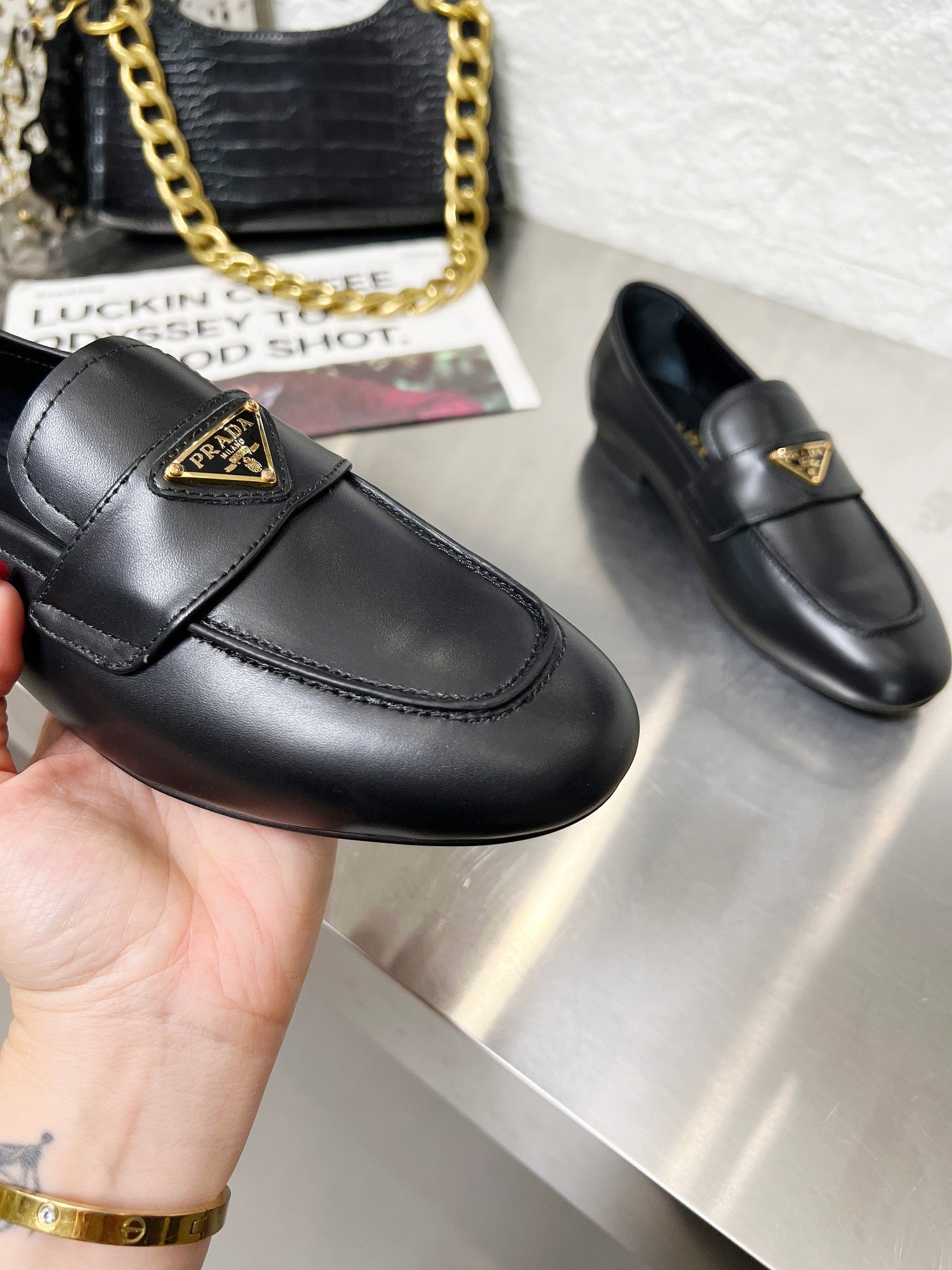 PRADA 26S CLASSIC LOAFERS IN BLACK CALFSKIN WITH LOGO