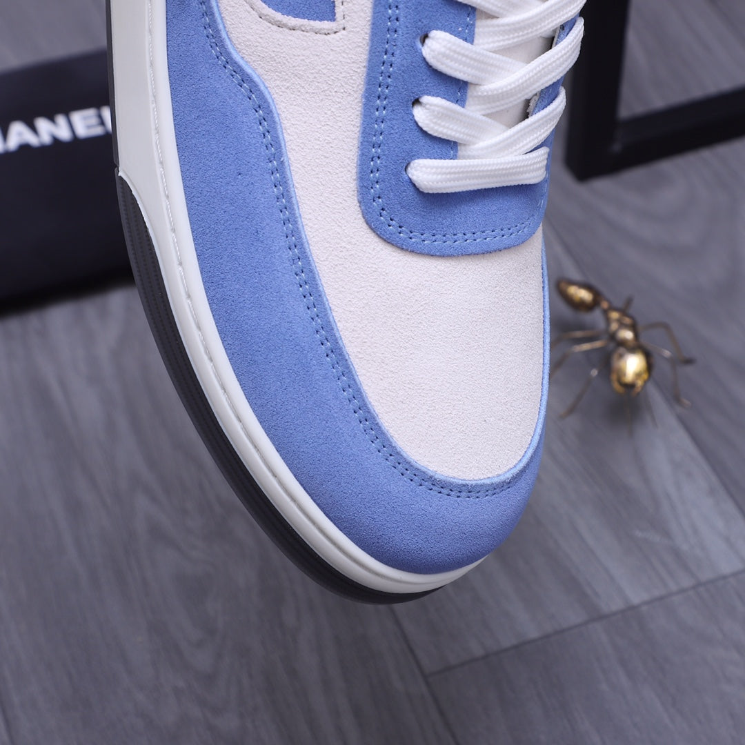 CC BLUE WHITE SUEDE LOW TOP SNEAKERS