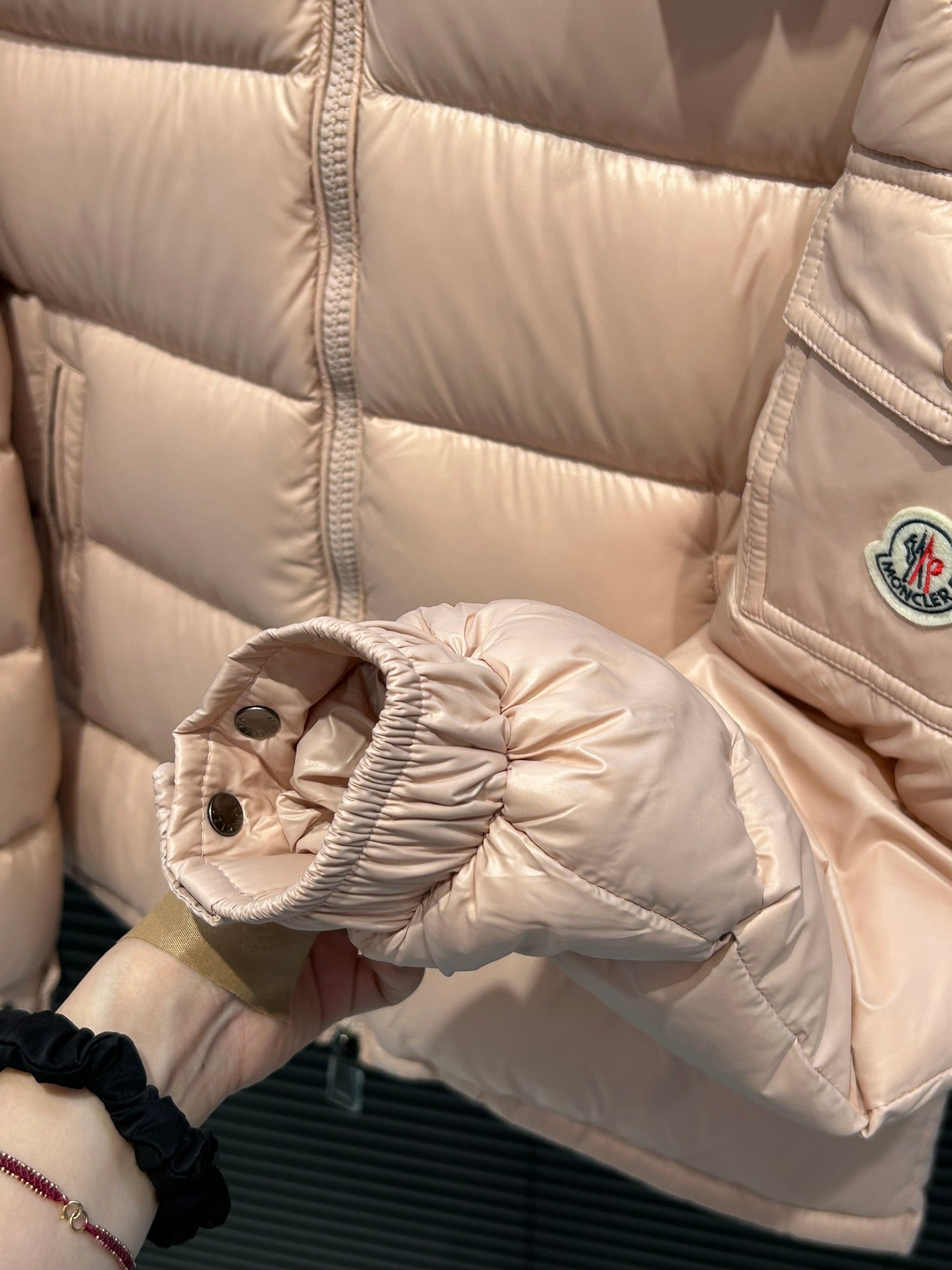 MONCLER 25S DOWN JACKET 376