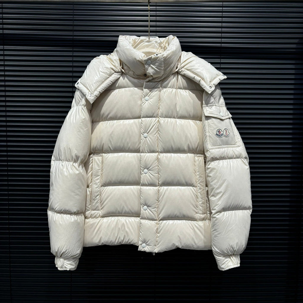 MONCLER 25S DOWN JACKET 379