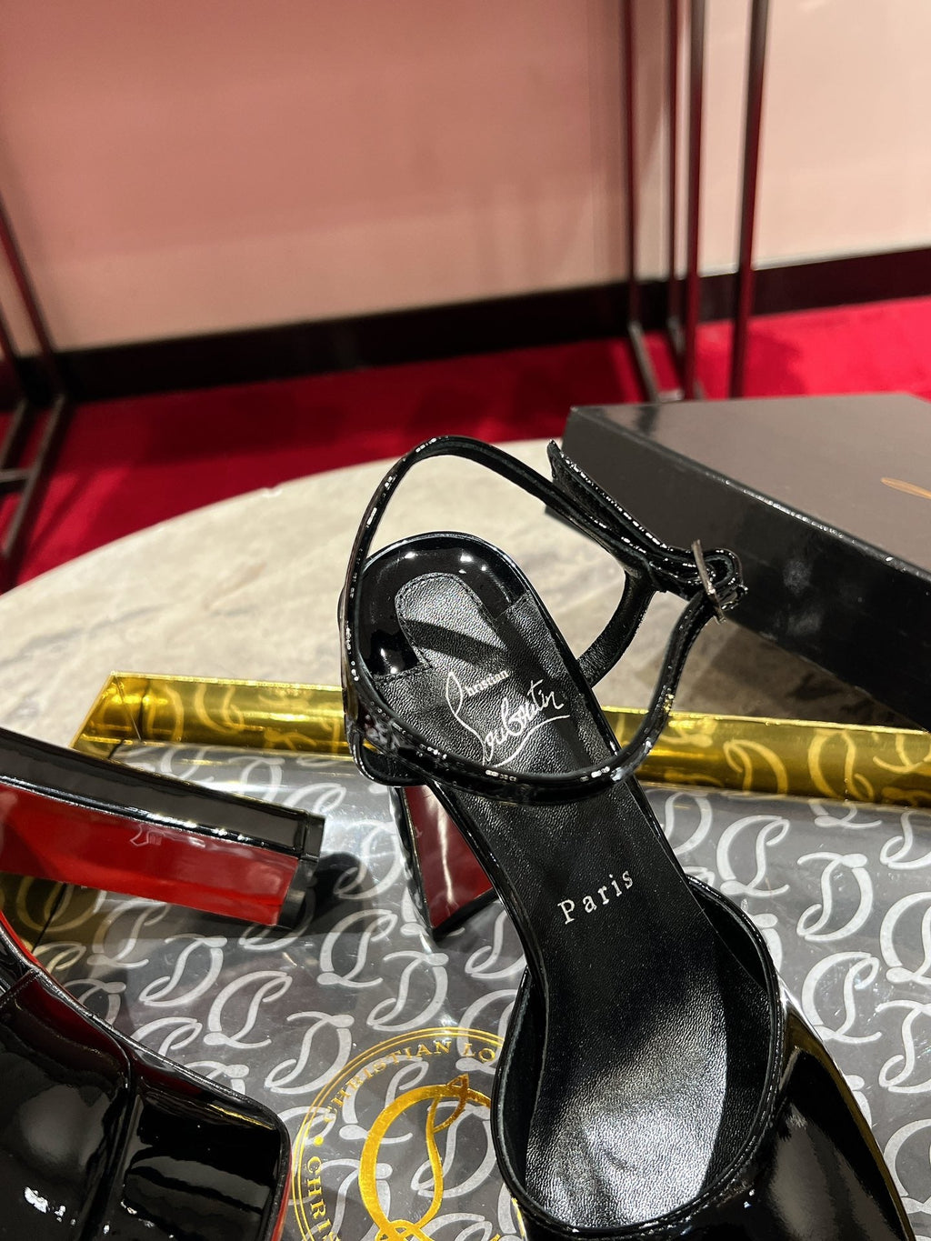 LOO PUMPS 130MM IN BLACK PATENT CALFSKIN