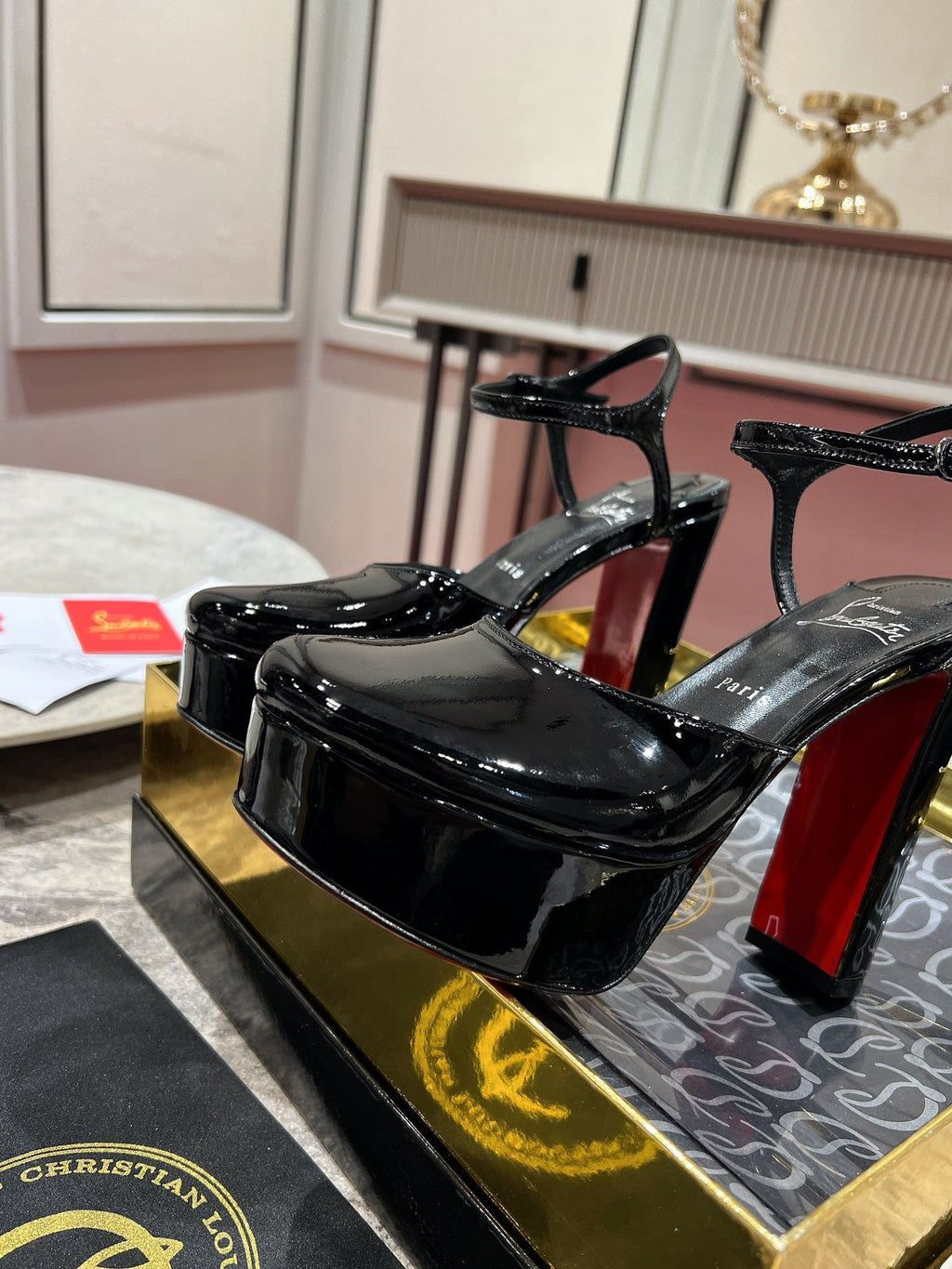 LOO PUMPS 130MM IN BLACK PATENT CALFSKIN