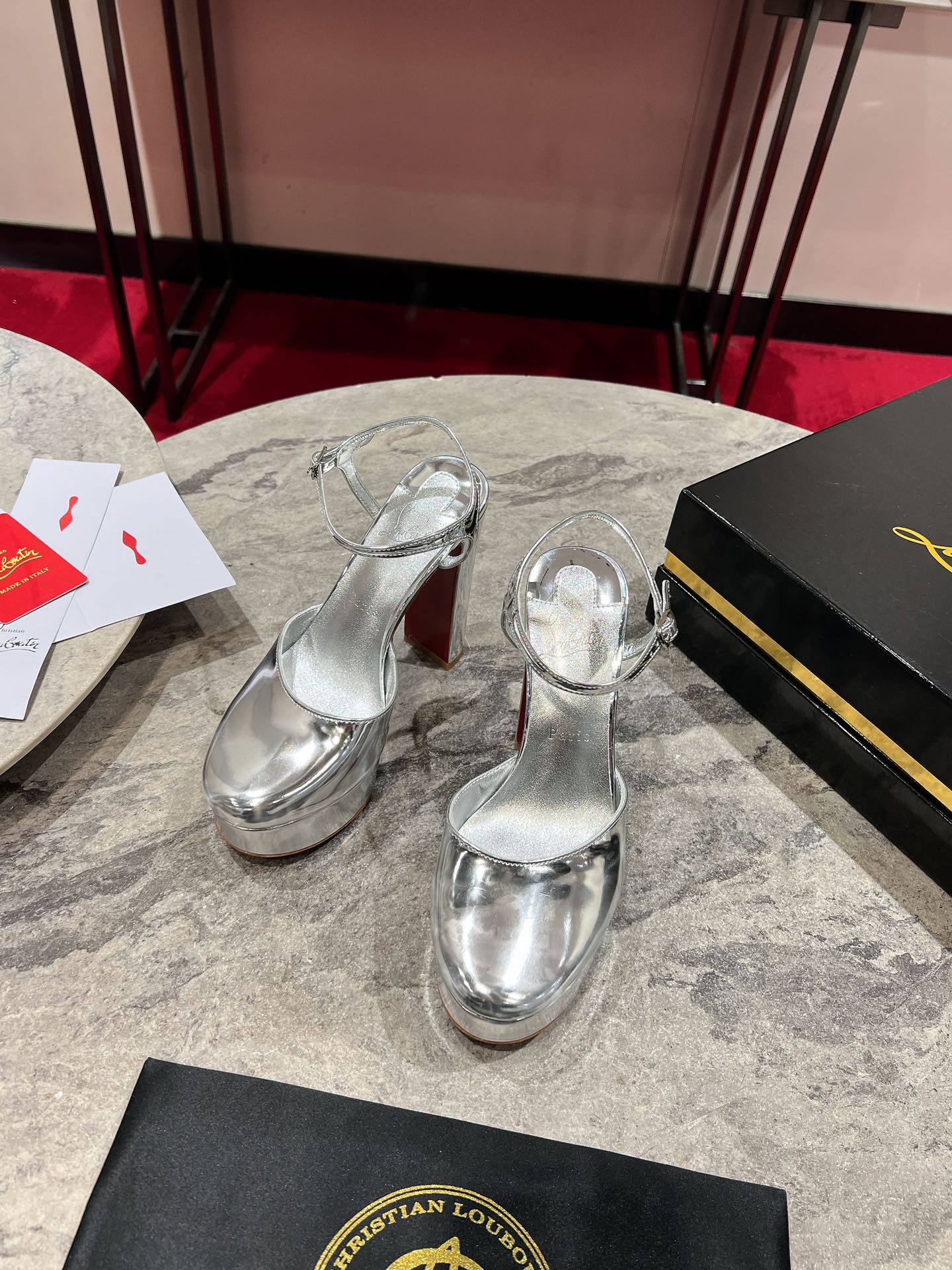 LOO PUMPS 130MM IN SILVER-TONE PATENT CALFSKIN