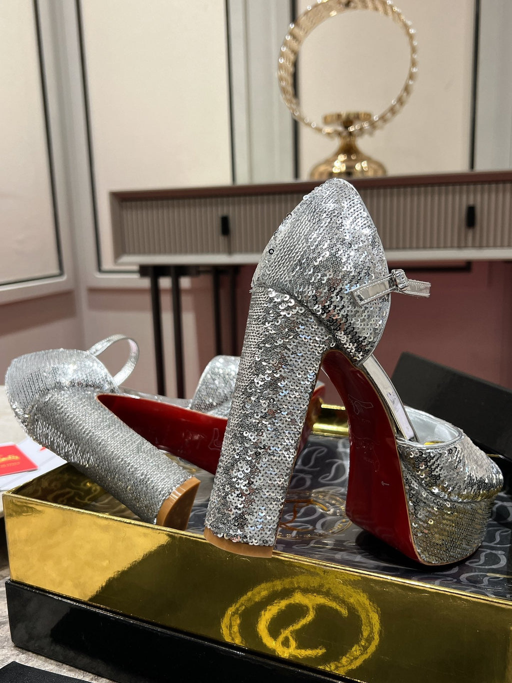 GLITTER SANDALOO PLATFORM SANDALS 130MM IN SILVER-TONE CALFSKIN