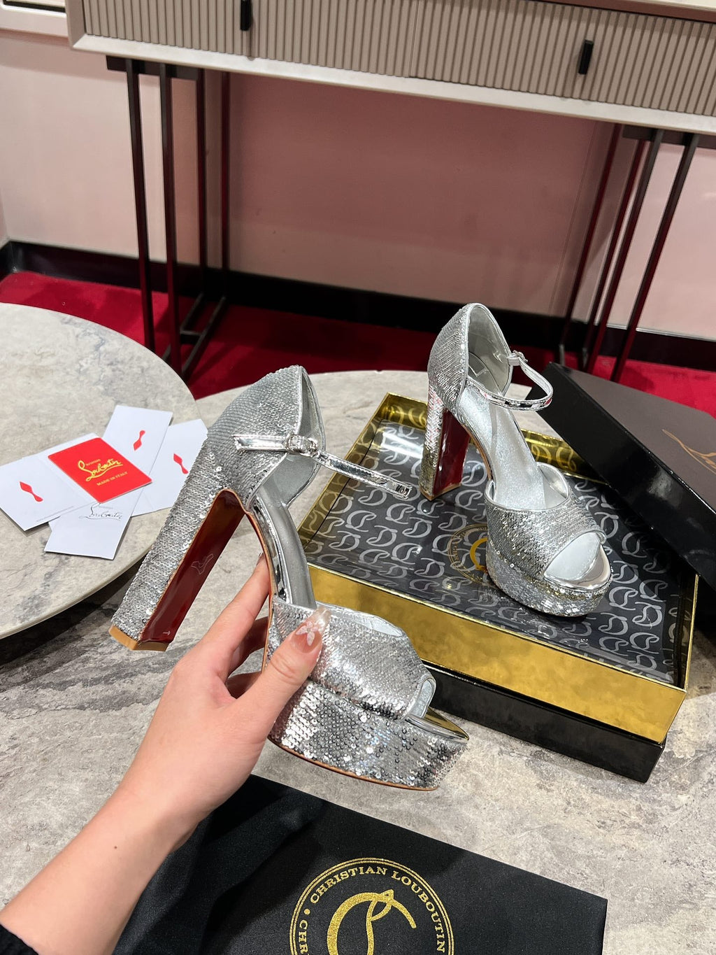 GLITTER SANDALOO PLATFORM SANDALS 130MM IN SILVER-TONE CALFSKIN