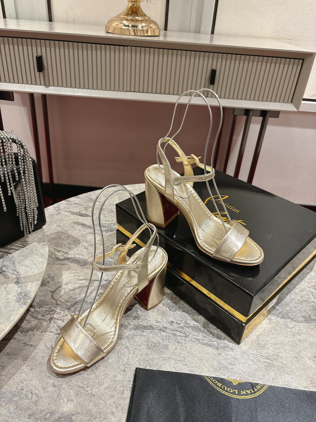 MISS JANE HEELED SANDALS 85MM IN GOLD-TONE CALFSKIN