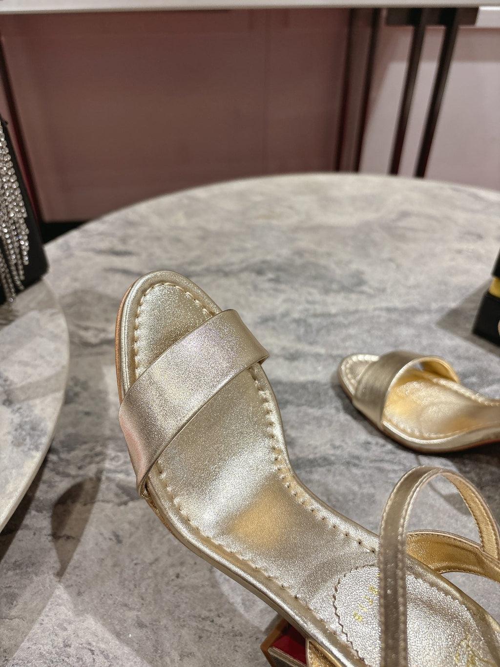 MISS JANE HEELED SANDALS 85MM IN GOLD-TONE CALFSKIN