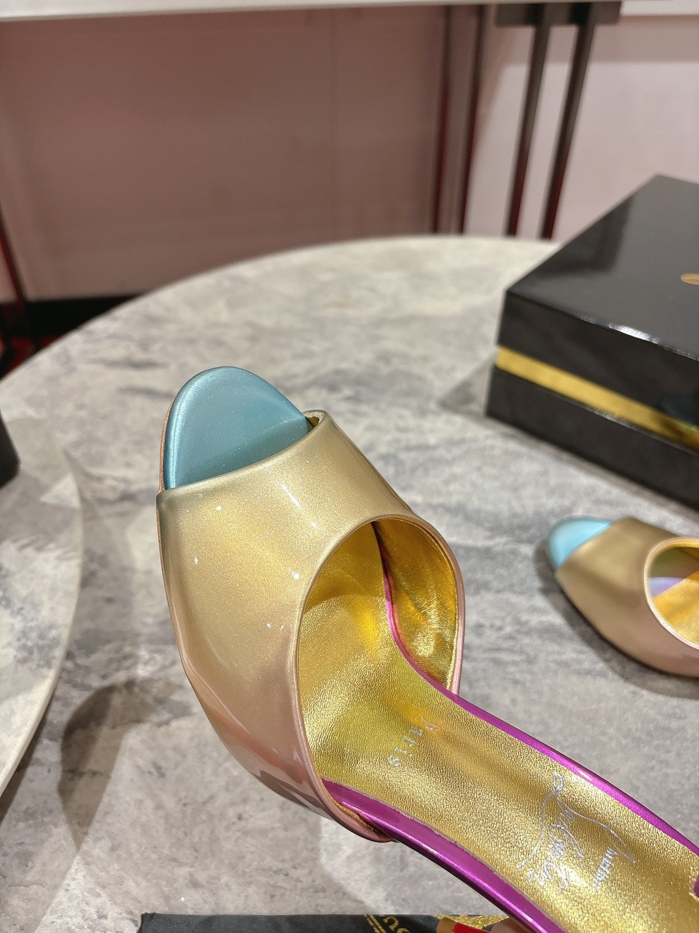 IRIDESCENT EFFECT MULES 100MM IN COLORFUL CALFSKIN