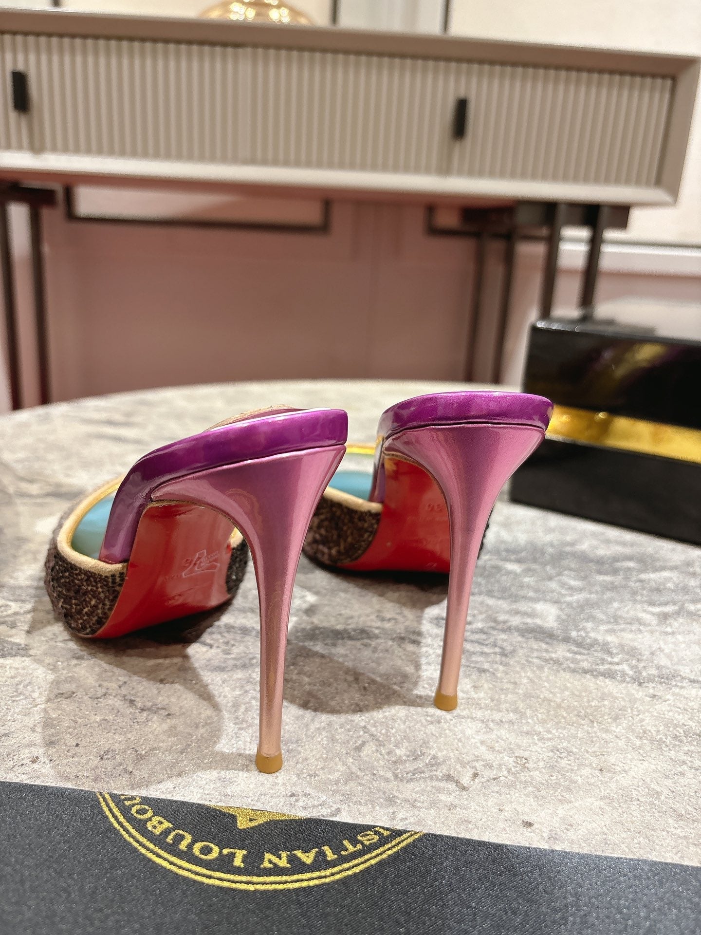 GLITTER IRIDESCENT EFFECT MULES 100MM IN COLORFUL CALFSKIN