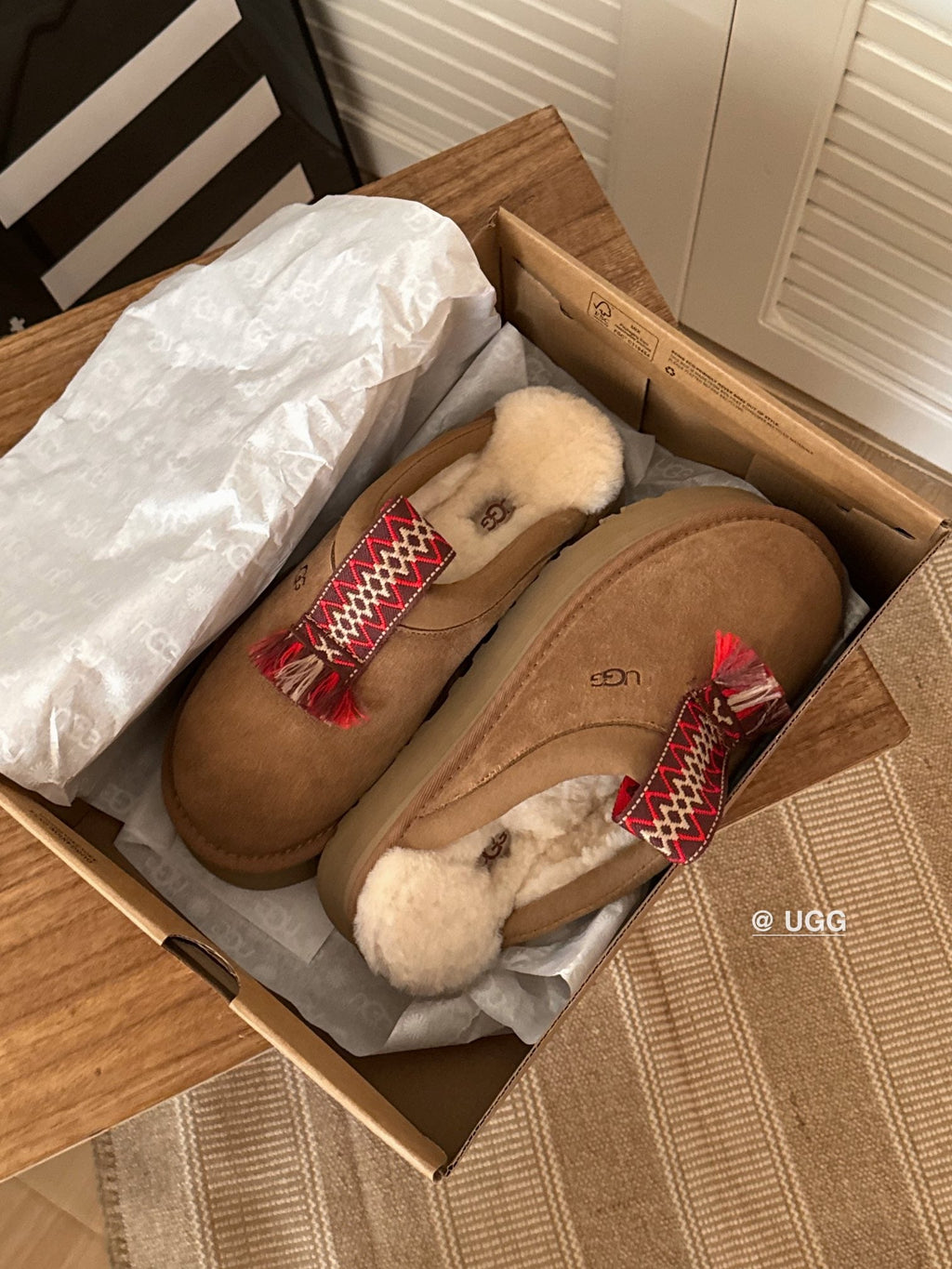 TAZZLE SLIPPER IN BRONZE BROWN SUEDE
