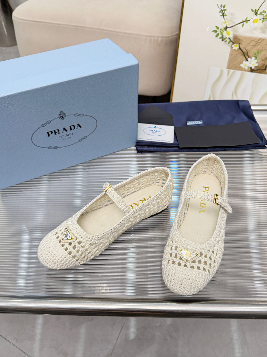 PRADA 26S MARY JANE FLATS IN CREAM WHITE WOVEN RAFFIA WITH TRIANGLE LOGO