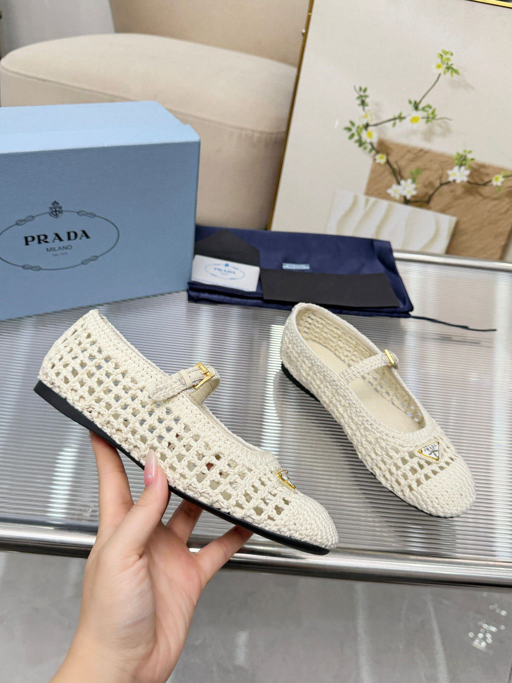 PRADA 26S MARY JANE FLATS IN CREAM WHITE WOVEN RAFFIA WITH TRIANGLE LOGO