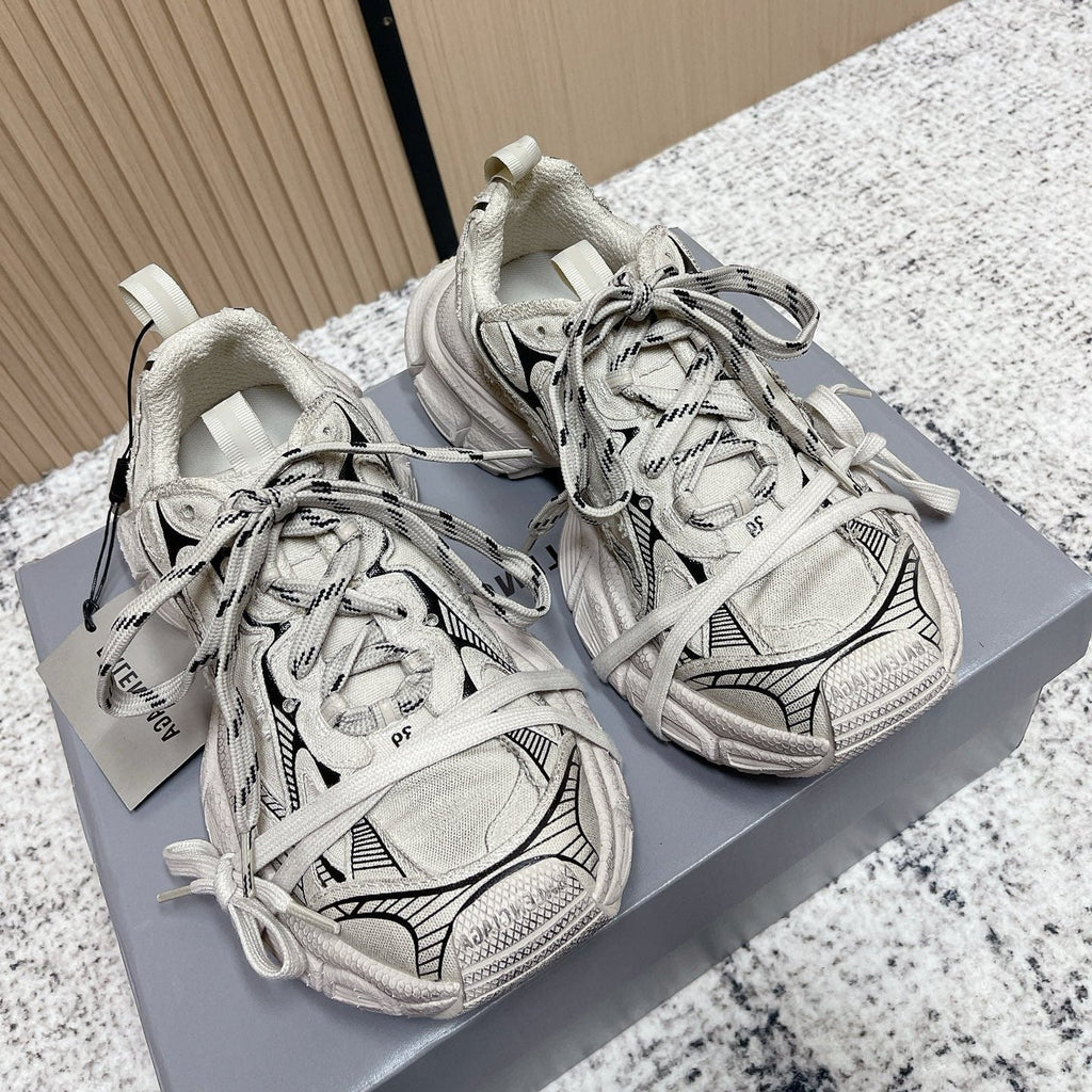 BALENCIAGA 25S 3XL SNEAKERS IN LIGHT TAUPE MIX BLACK PU LEATHER