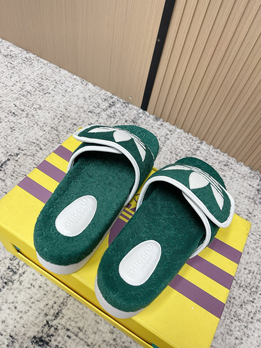 GUCCI 26S PLATFORM SLIDE SANDALS IN GREEN FABRIC