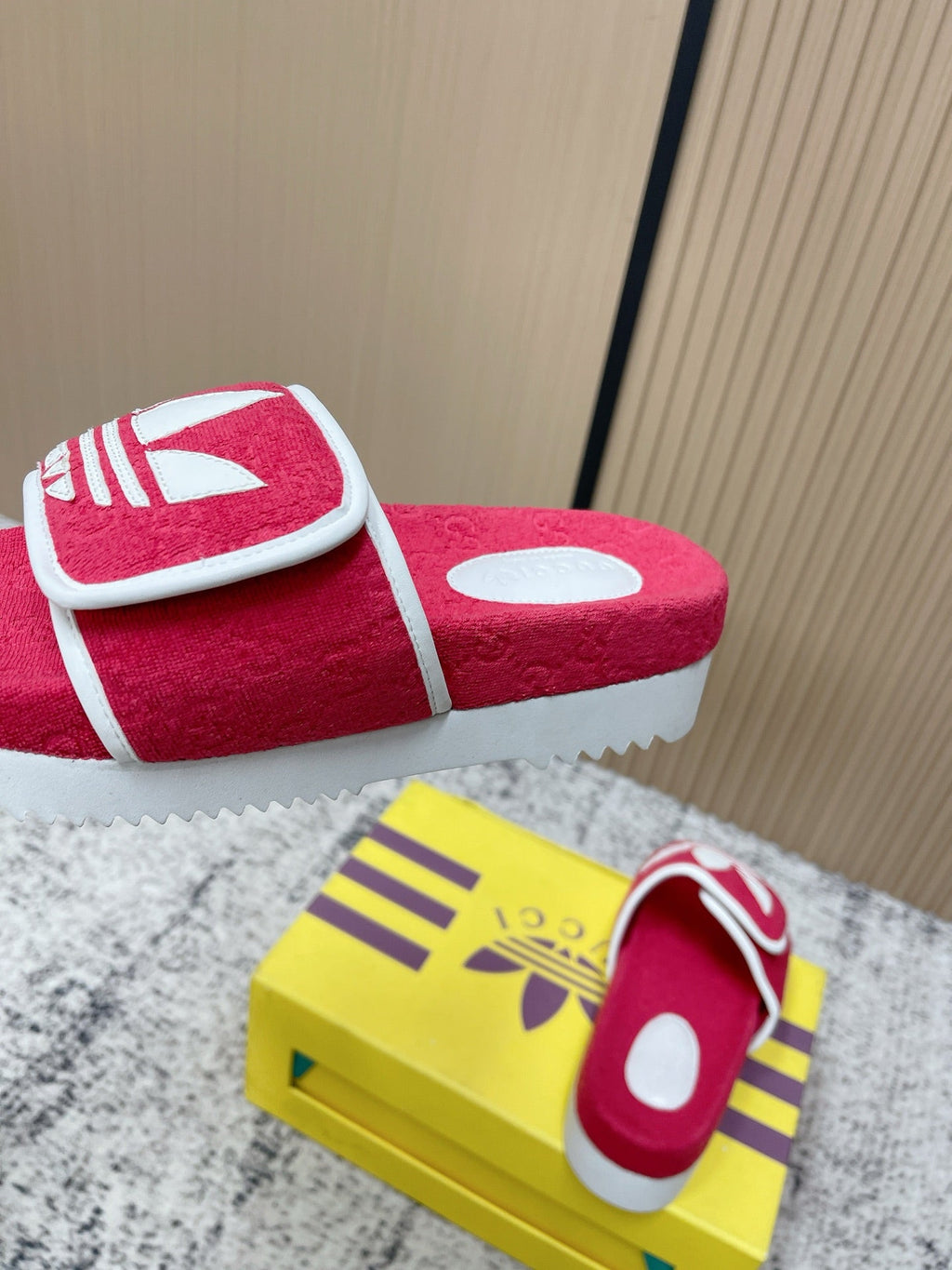 GUCCI 26S PLATFORM SLIDE SANDALS IN RED FABRIC