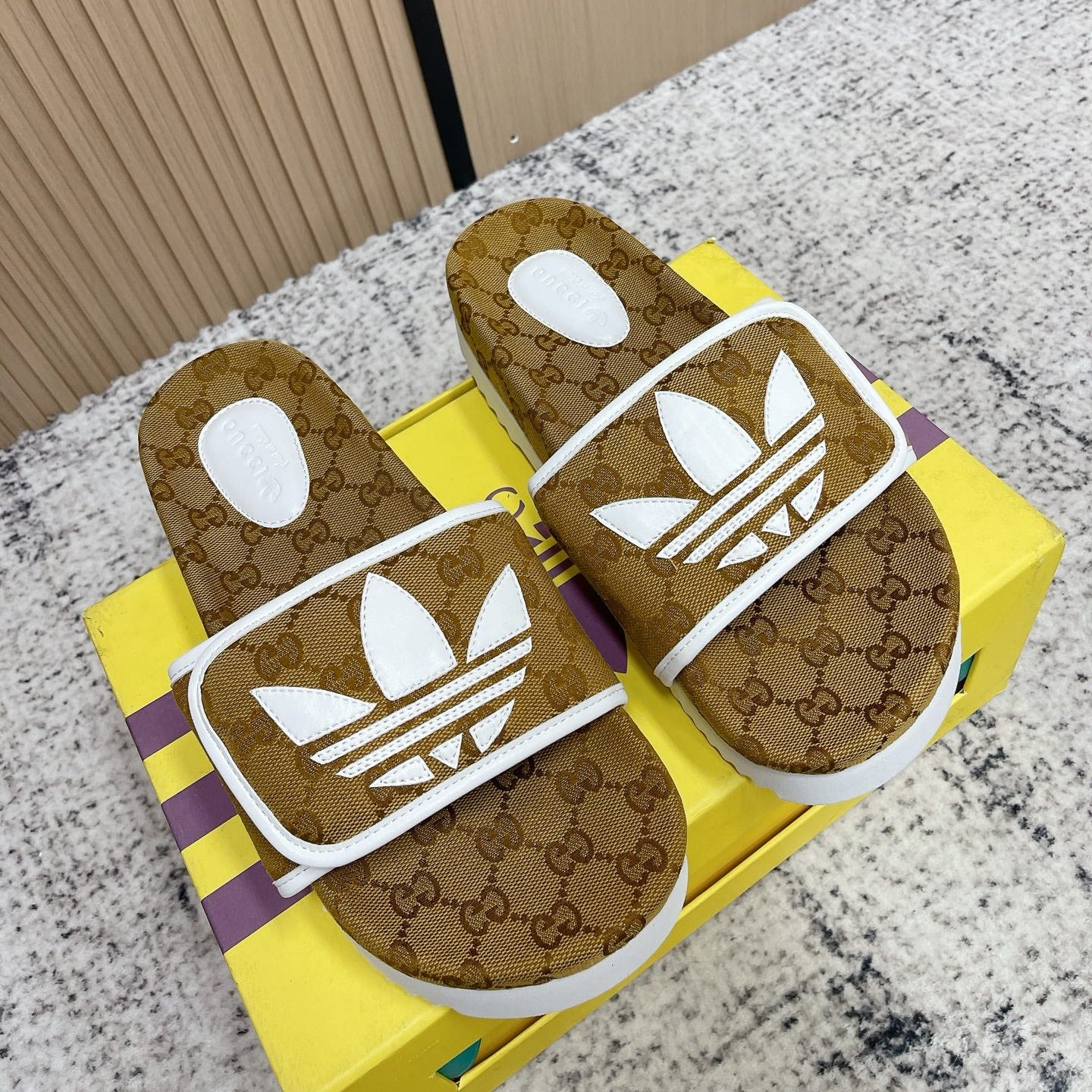 GUCCI 26S PLATFORM SLIDE SANDALS IN BROWN GG CANVAS