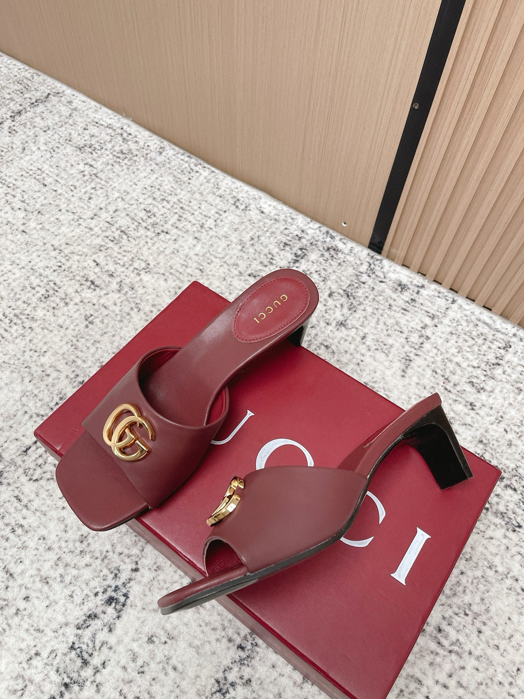 GUCCI 26S GG LOGO HIGH-HEEL MULES IN DARK RED CALFSKIN