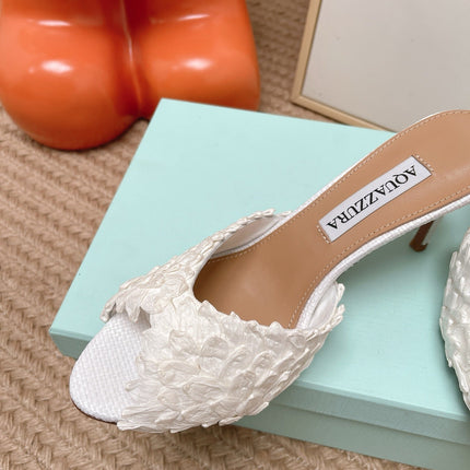 AQUAZZURA 26S HEELED MULES 80 MM IN WHITE WOVEN RAFFIA